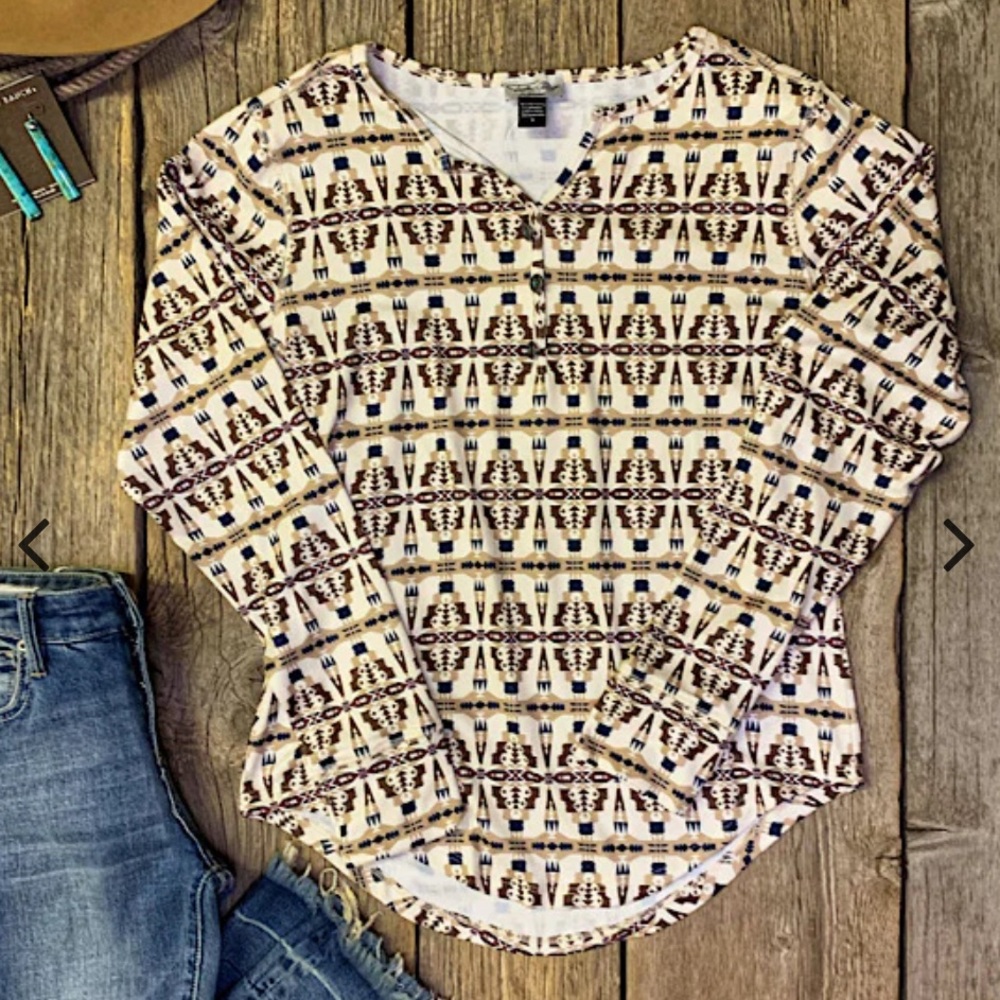BNWT Tasha Polizzi Long Sleeve
